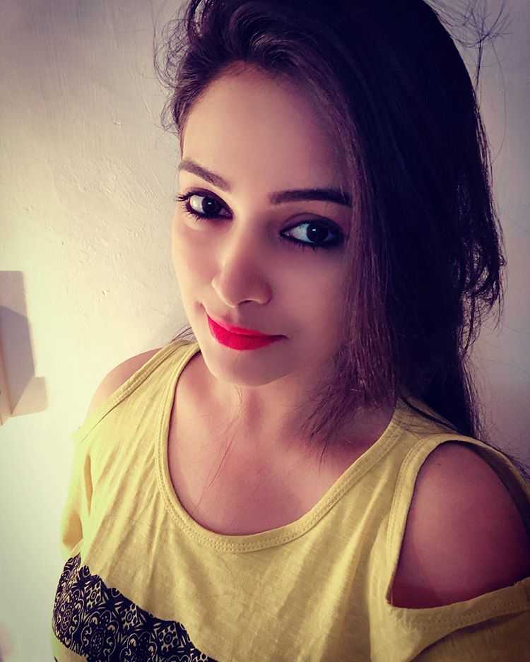 Komal Aggrawal Profile Picture