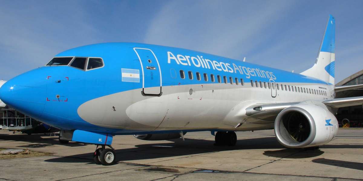 ¿Cómo hago para comunicarme con Aerolíneas Argentinas?