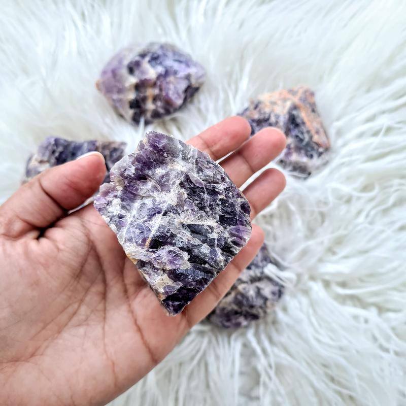 Raw Crystals or Polished : Which One Should I Buy?