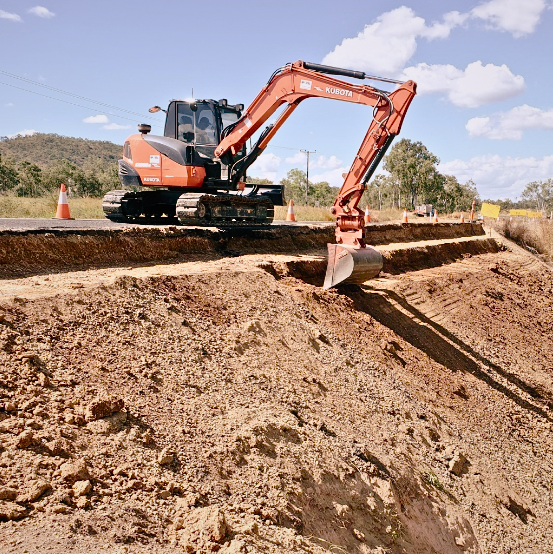 Excavation & Earthmoving Services in Molendinar, Queensland