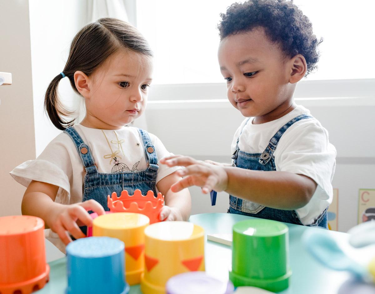 WHAT ARE THE 5 STAGES OF CHILD DEVELOPMENT PSYCHOLOGY? - The Green Acres Academy