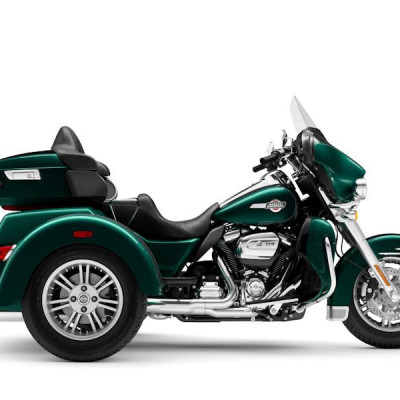 2024 Harley-Davidson FLHTCUTG - Tri Glide Ultra Profile Picture